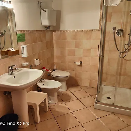 Rufino A Pochi Chilometri Dal Centro Di Perugia E Da Assisi 3* Collestrada