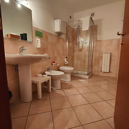 Pensión Rufino A Pochi Chilometri Dal Centro Di Perugia E Da Assisi 3*