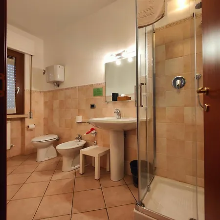 Rufino A Pochi Chilometri Dal Centro Di Perugia E Da Assisi Collestrada