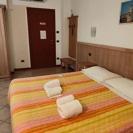 Rufino A Pochi Chilometri Dal Centro Di Perugia E Da Assisi 3* Collestrada