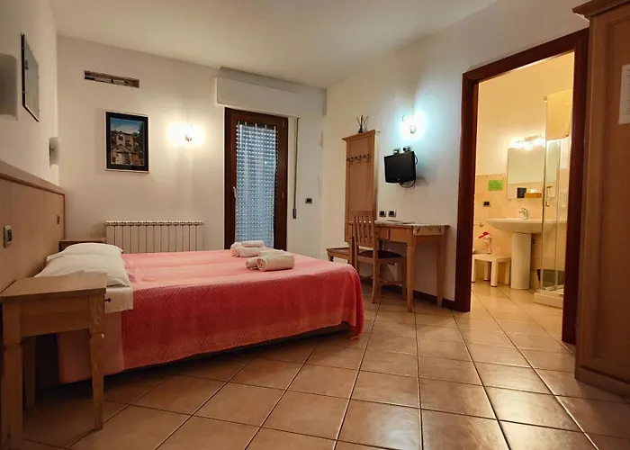 Rufino A Pochi Chilometri Dal Centro Di Perugia E Da Assisi 3* Collestrada