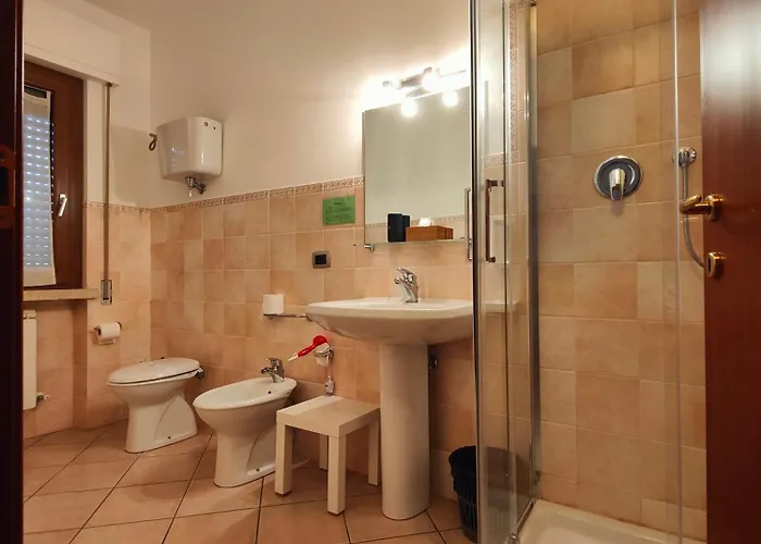 Rufino A Pochi Chilometri Dal Centro Di Perugia E Da Assisi Collestrada