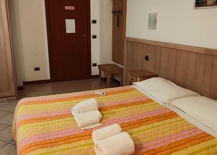 Rufino A Pochi Chilometri Dal Centro Di Perugia E Da Assisi 3* Collestrada